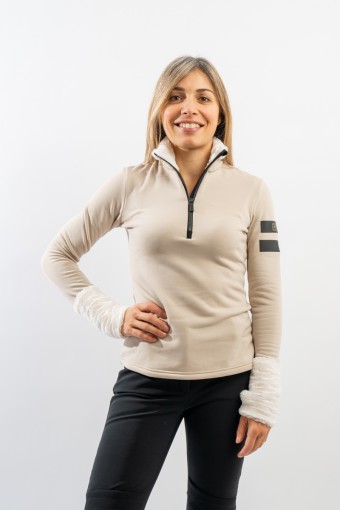 ONE MORE TURTLENECK SWEATER...