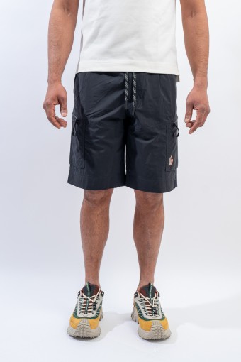 MONCLER SHORTS 2B000 03 53A59