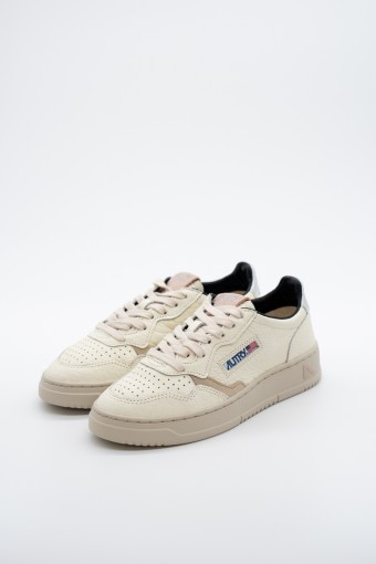 AUTRY MEDALIST LOW SNEAKER WOM AULW LE18 Size 40 Color LEAT