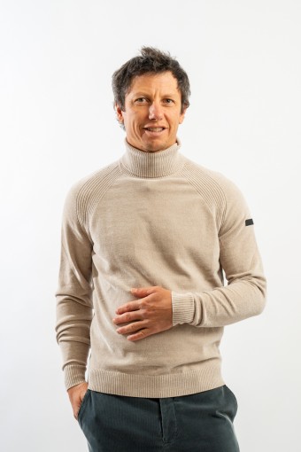 RRD VELVET TURTLENECK KNIT...