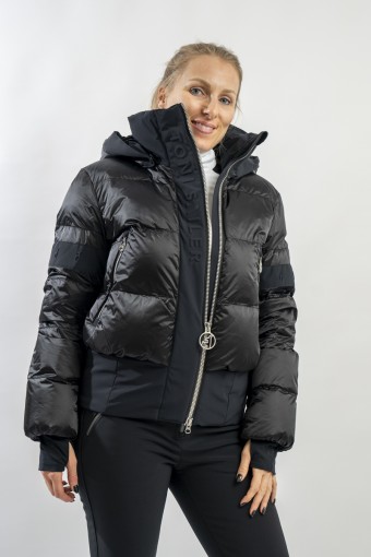 TONI SAILER LORETTA...