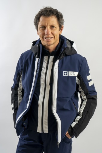 ONE MORE 121 LIGHT...