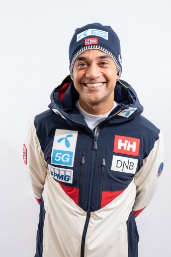 HELLY HANSEN MOUNTAIN...