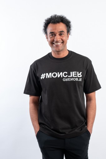 MONCLER T SHIRT 097 8C000...