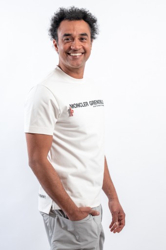 MONCLER T SHIRT 097 8C000...