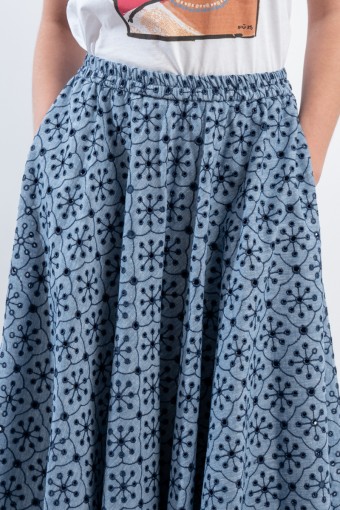 NIU LONG CIRCLE SKIRT...