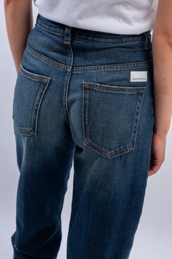 NINE INTHE MORNING MINERVA...