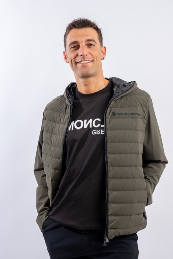 MONCLER ZIP UP CARDIGAN 097...