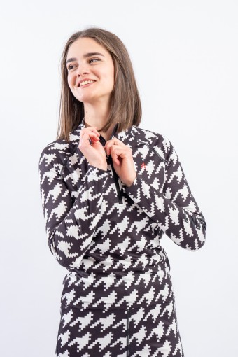 PERFECT MOMENT BASE LAYER...