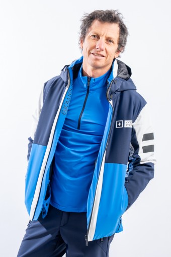 ONE MORE 121 LIGHT...