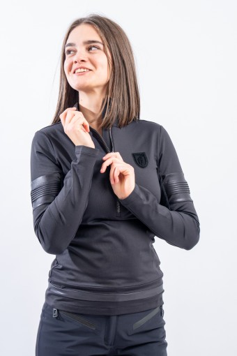 TONI SAILER KIKI FIRST...